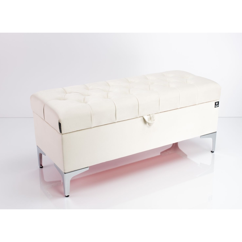 Tufted Storage Bench